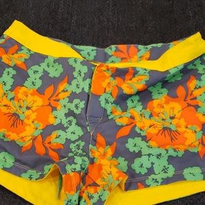 New Nike swimsuit cover up shorts velcro fly